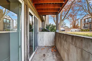 5325 S 580 E, Murray, UT 84107 - Photo 24