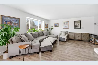 2220 E Murray Holladay Rd S #101, Holladay, UT 84117 - Photo 4