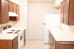 506 E 14th St, Ogden, UT 84404 - Photo 8