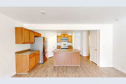 1228 N Cattail Dr, Spanish Fork, UT 84660 - Photo 2