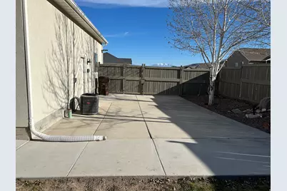 7253 N Skyview Ln, Eagle Mountain, UT 84005 - Photo 22