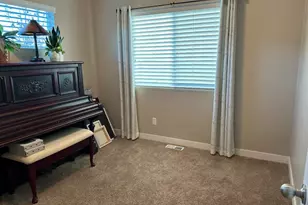 7253 N Skyview Ln, Eagle Mountain, UT 84005 - Photo 12