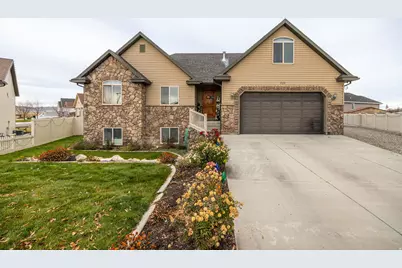 888 W 460 S, Tremonton, UT 84337 - Photo 2