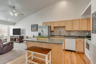 215 Lyman Ln, Bountiful, UT 84010 - Photo 8