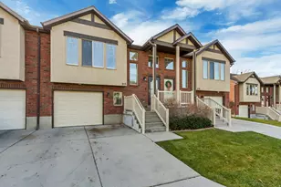 215 Lyman Ln, Bountiful, UT 84010 - Photo 2