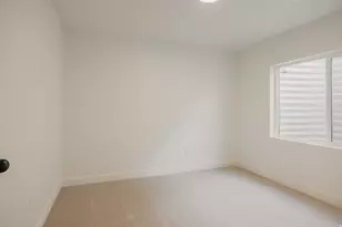 3634 N Eagle Mdws Dr, Eagle Mountain, UT 84005 - Photo 14