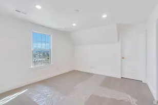 5628 W Hawthorn Ln, Herriman, UT 84096 - Photo 10