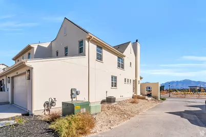 5628 W Hawthorn Ln #8, Herriman, UT 84096 - Photo 22