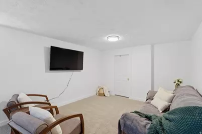8769 S 5130 W, West Jordan, UT 84081 - Photo 18