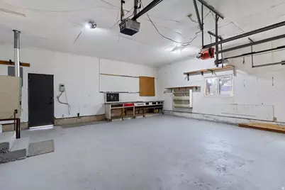 711 W 4300 S, Riverdale, UT 84405 - Photo 26