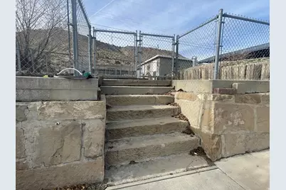 701 N 100 E, Price, UT 84501 - Photo 28