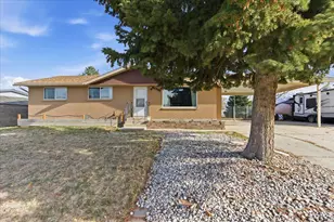 6095 S Sierra Grande, Taylorsville, UT 84129 - Photo 2