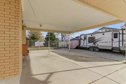 6095 S Sierra Grande, Taylorsville, UT 84129 - Photo 4