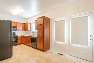 13554 S Bella Monte Dr E, Draper, UT 84020 - Photo 8