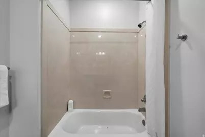 5160 W Villas #6-305, Hurricane, UT 84737 - Photo 10