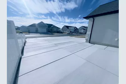 373 E Gilbert Peak Way, Eagle Mountain, UT 84005 - Photo 6