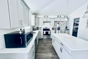 373 E Gilbert Peak Way, Eagle Mountain, UT 84005 - Photo 16