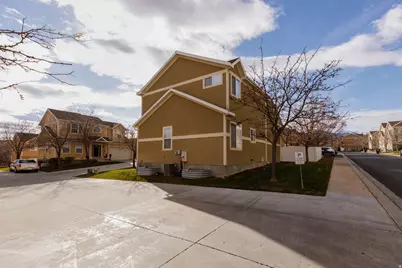 6787 W Grevillea Ln, West Jordan, UT 84081 - Photo 34