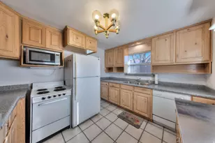 72 E 200 N, Moab, UT 84532 - Photo 12