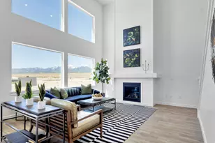 775 W Cherry Ln, Grantsville, UT 84029 - Photo 4