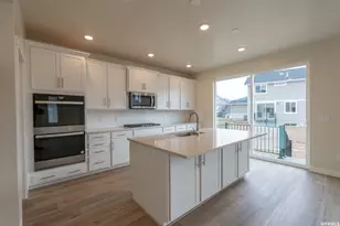 1353 W Mapleton Ct, Mapleton, UT 84664 - Photo 4