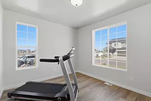 1353 W Mapleton Ct, Mapleton, UT 84664 - Photo 14