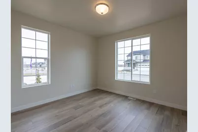 1353 W Mapleton Ct, Mapleton, UT 84664 - Photo 10