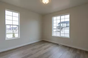 1353 W Mapleton Ct, Mapleton, UT 84664 - Photo 10