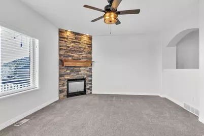 6956 N Comanche St, Eagle Mountain, UT 84005 - Photo 12