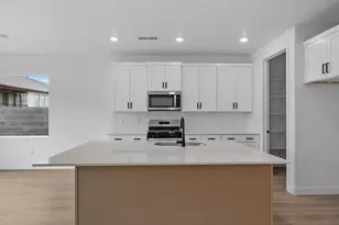 369 N Fire Rock Way, Hurricane, UT 84737 - Photo 16