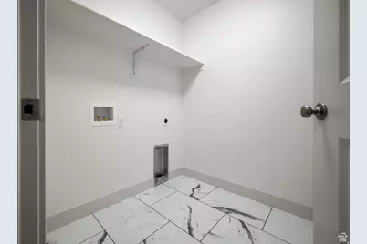 621 S 85 E #24, Smithfield, UT 84335 - Photo 12