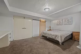 2101 E 6425 S, Holladay, UT 84121 - Photo 28
