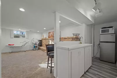 2101 E 6425 S, Holladay, UT 84121 - Photo 26