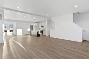 1211 N 1875 W, Layton, UT 84041 - Photo 6