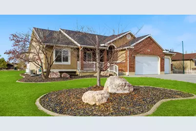 3533 N Remuda Dr, Farr West, UT 84404 - Photo 2