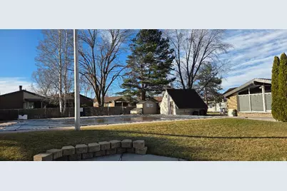 1694 E Cannes Way, Murray, UT 84121 - Photo 18