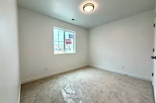 3059 N Summer Wood Dr, Eagle Mountain, UT 84005 - Photo 8