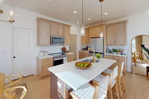 412 E Luna Cir, Salem, UT 84653 - Photo 2