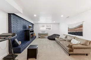 290 W 100 N, Kaysville, UT 84037 - Photo 20