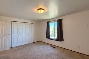 855 N 200 E, Price, UT 84501 - Photo 6