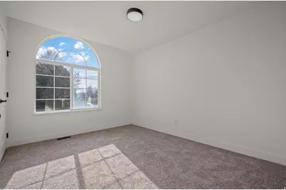 4976 W Wood Spring Dr, West Jordan, UT 84081 - Photo 16