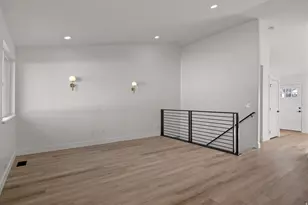 4976 W Wood Spring Dr, West Jordan, UT 84081 - Photo 4