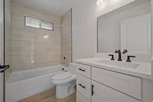 4976 W Wood Spring Dr, West Jordan, UT 84081 - Photo 18