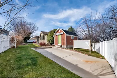 4827 W Boulder Meadow Dr S, Herriman, UT 84096 - Photo 8