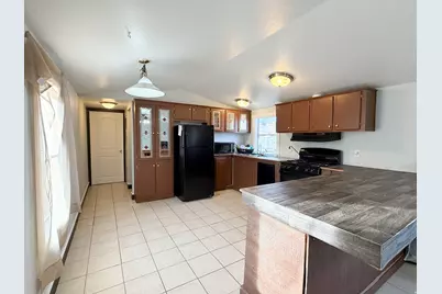 900 W Main St #20, Tremonton, UT 84337 - Photo 2