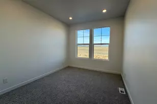 2162 W Stardew St, Eagle Mountain, UT 84005 - Photo 10