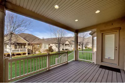 96 Village Square Rd, Centerville, UT 84014 - Photo 8