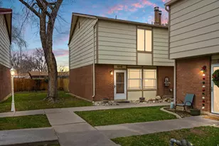 6048 S 2075 E, Holladay, UT 84121 - Photo 1