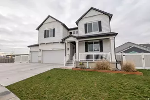 779 N 1925 W, Layton, UT 84041 - Photo 1