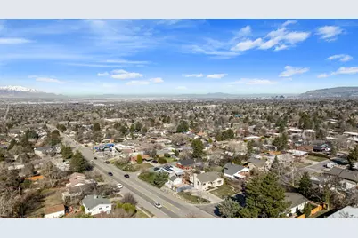 4426 S 3035 E, Holladay, UT 84124 - Photo 46
